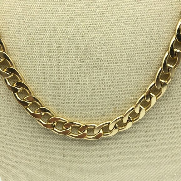 Jewelry - RETRO Gold Tone Curb Link Chain Necklace, Power Dressing Unisex 1980s Style